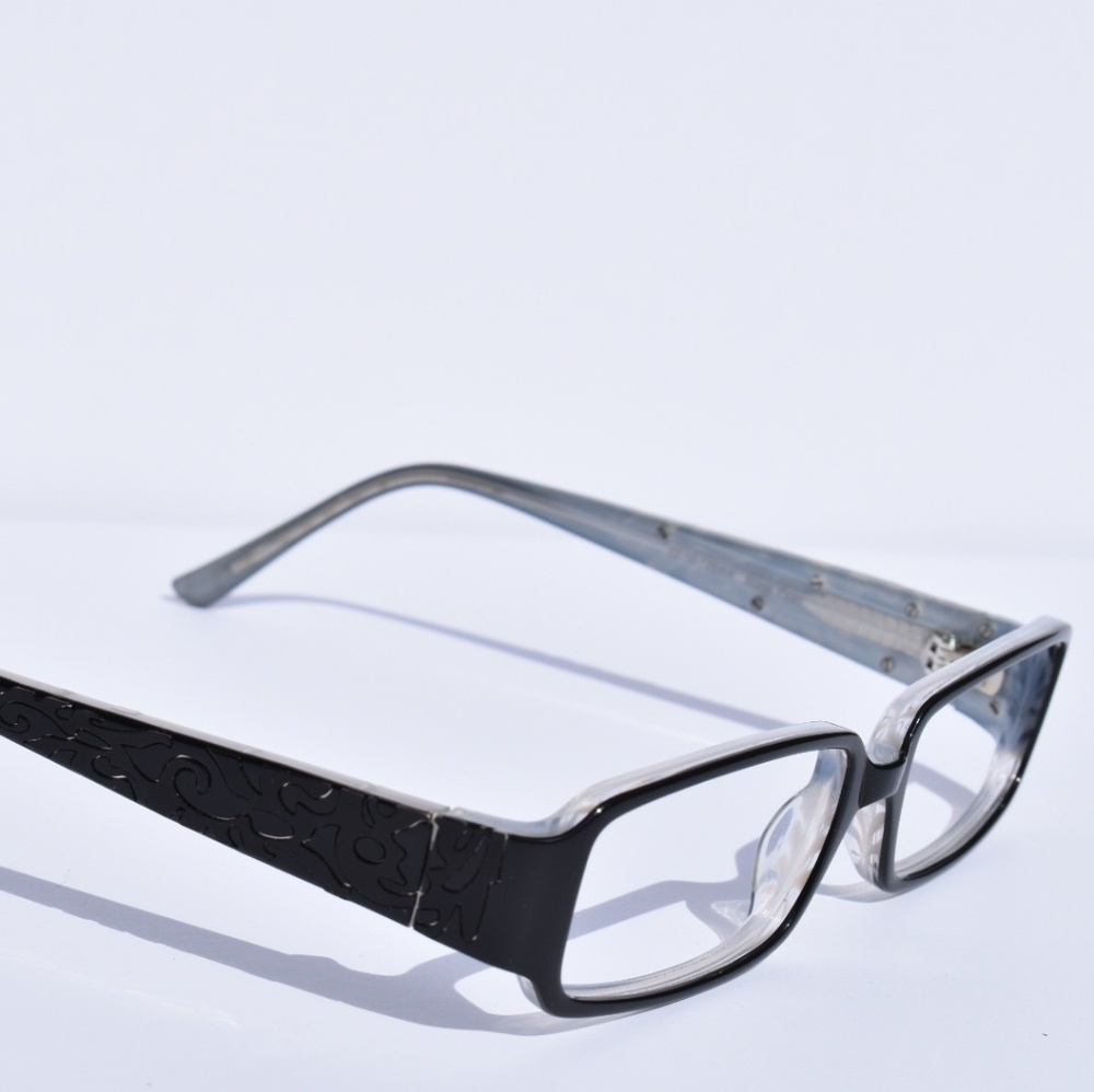 Carmen Marc Valvo, Black Pearl Frames Only